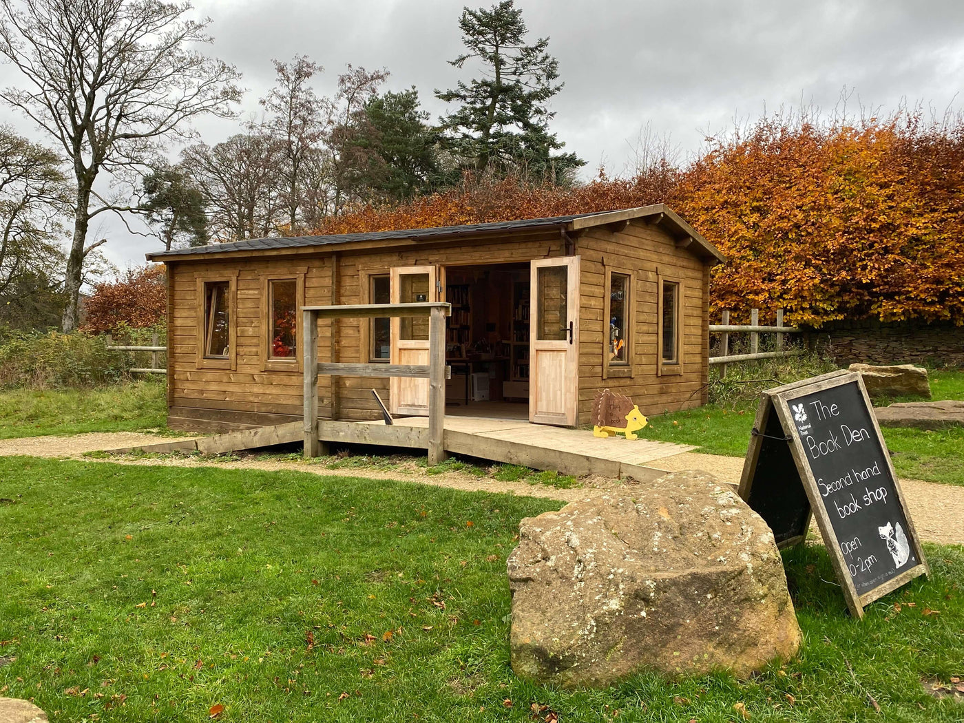 6m Log Cabins - Timber Building Specialists