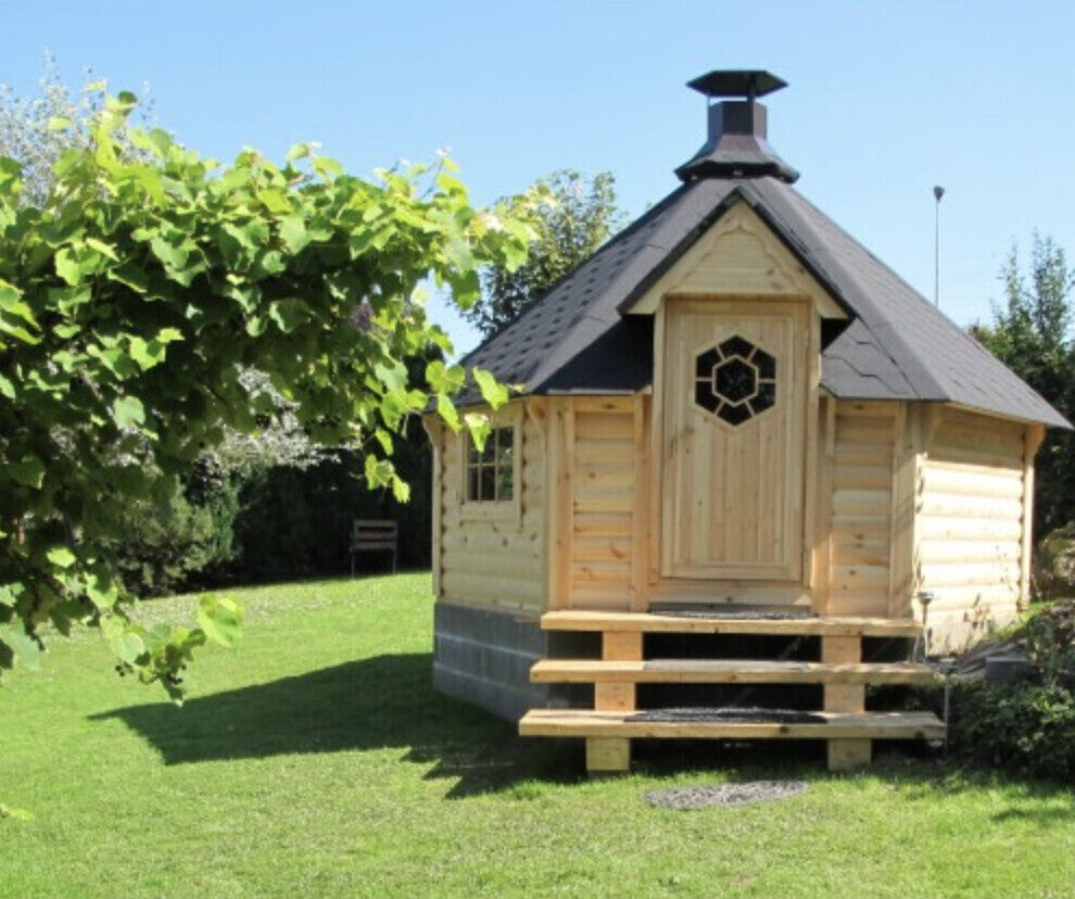 Camping Premium BBQ Hut | 9.2m2 +3m Extension